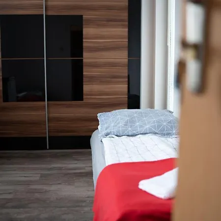 Nad Pizzeria Quarto em Acomodações Particulares Poznań