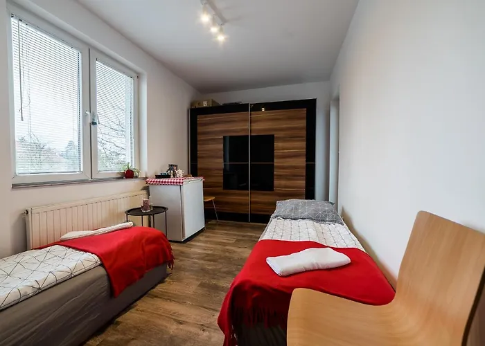 Nad Pizzeria Homestay *